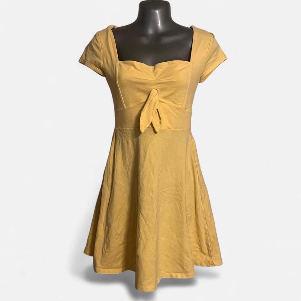 Forever 21 Women's Yellow and Tan Dress